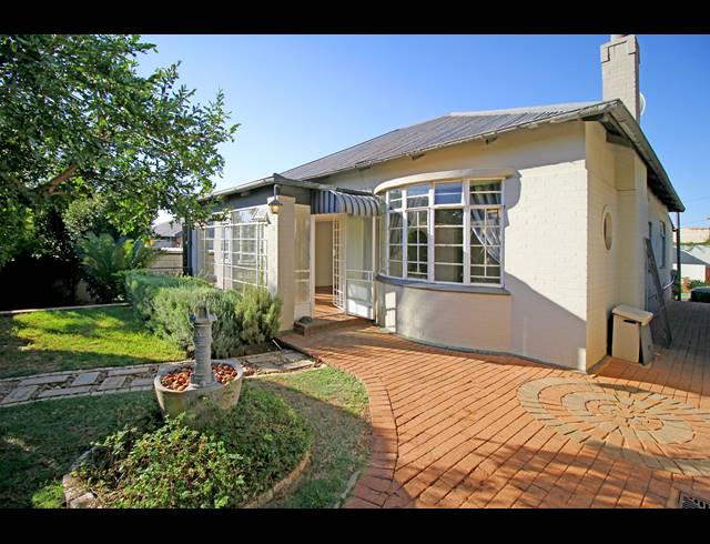 3 BEDROOM HOUSE FOR SALE IN KENSINGTON